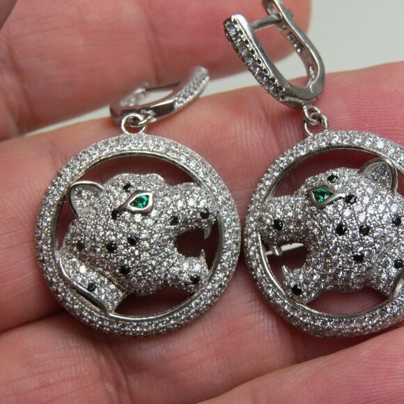 *Sterling Silver Diamond & Emerald Panter Earring - Picture 1 of 4